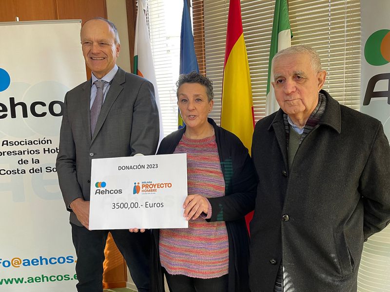 Aehcos dona el 0,7% de su presupuesto a la Fundación CESMA para contribuir a la inserción socio-laboral de personas vulnerables