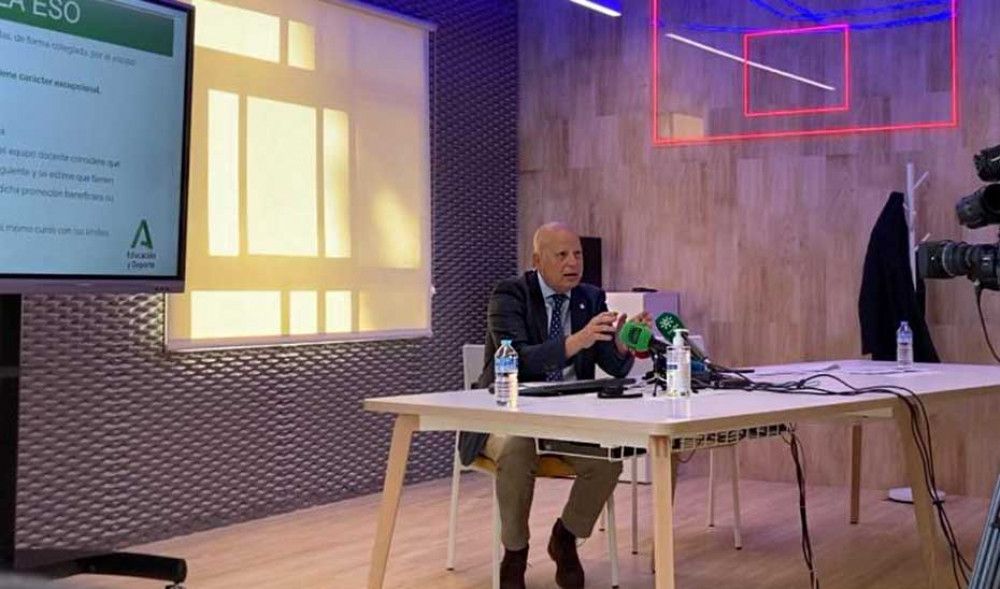 Andalucía dedicará más horas a Matemáticas, Lengua e Inglés en el nuevo currículum