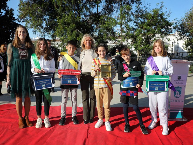 El colegio José Banús ha recreado la constitución de una ciudad y su gobierno