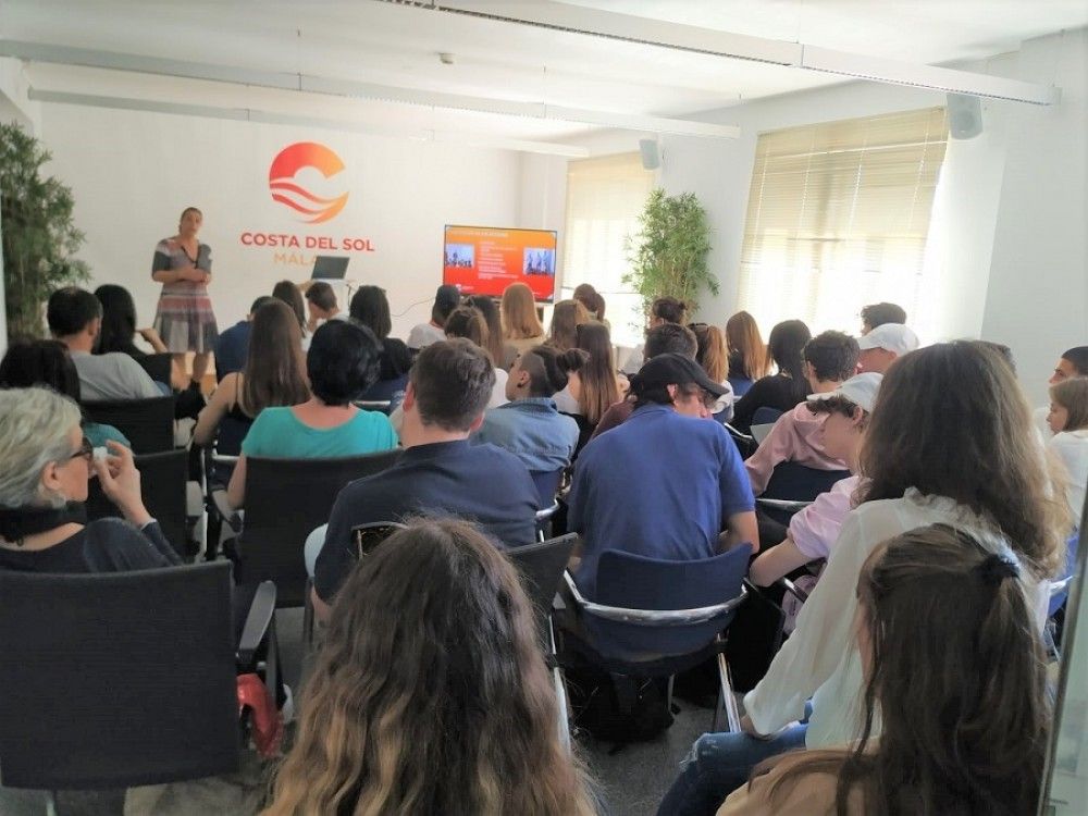 Turismo destina más de 855.000 euros en ayudas para la consolidación, creación y digitalización de empresas del sector en Málaga