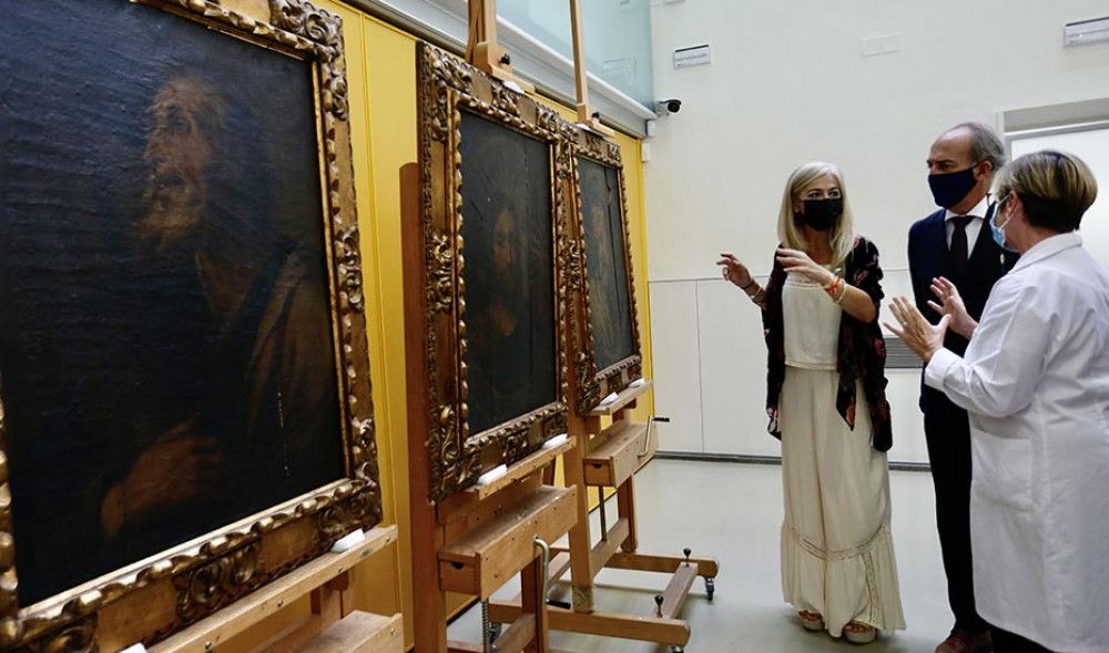 La Consejería de Cultura inicia la restauración de tres pinturas del siglo XVII de la Universidad Loyola