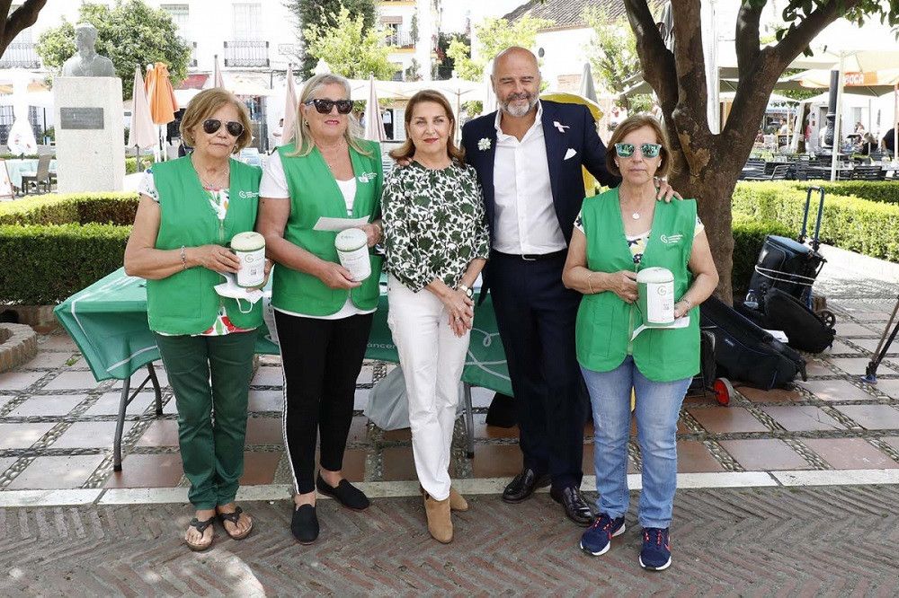 El Ayuntamiento respalda a la Asociación Española contra el Cáncer en su tradicional cuestación anual y al colectivo AFIMAR y AFISAMP en el Día Mundial de la Fibromialgia