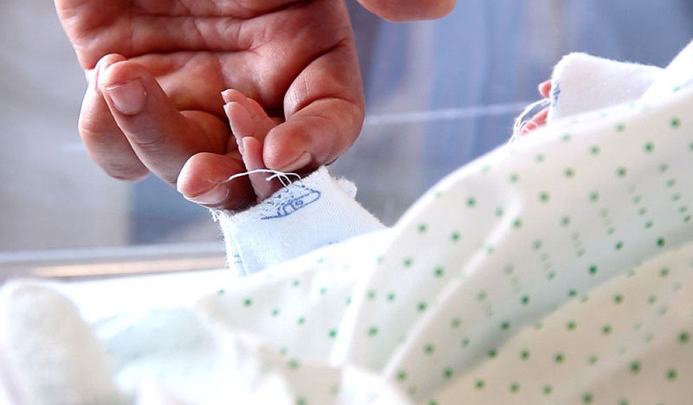 El TSJ de Canarias rechaza la acumulación del permiso de paternidad en familias monoparentales
