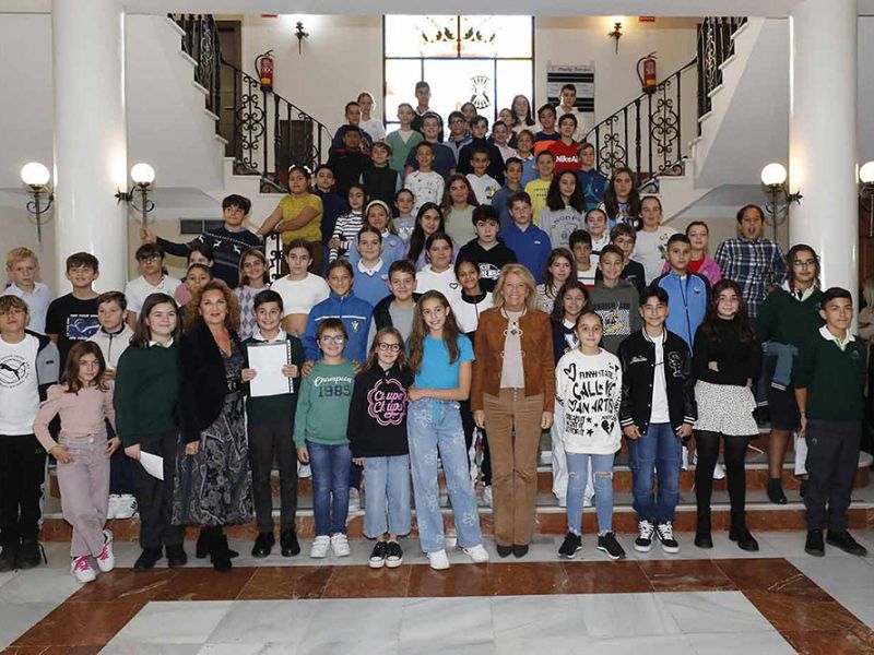 El VII Consejo Municipal de Infancia y Adolescencia inicia su andadura con su constitución para el período 2023-2025 y el nombramiento de los representantes de los distintos centros educativos