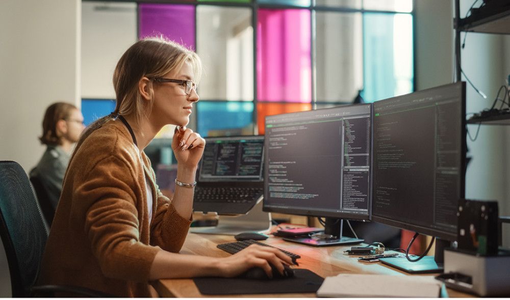 Andalucía Emprende ha ayudado a 8.802 emprendedores para la creación de 7.745 empresas en la autonomía