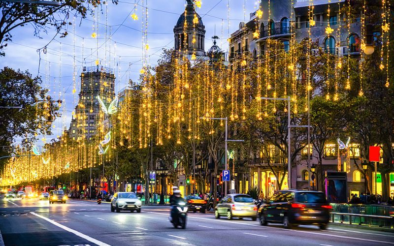 Las grandes festividades cambian los patrones de contaminación lumínica a escala global