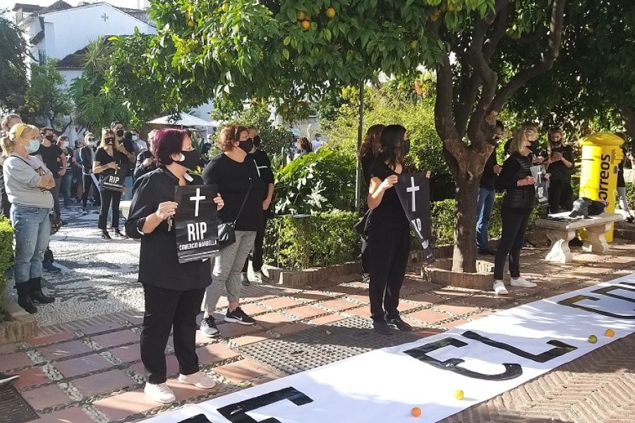 Comerciantes y hosteleros de Marbella advierten de que están al límite