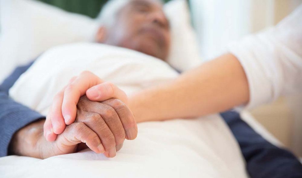 Un informe de la Junta advierte de los "efectos lesivos" del modelo de residencias del Gobierno
