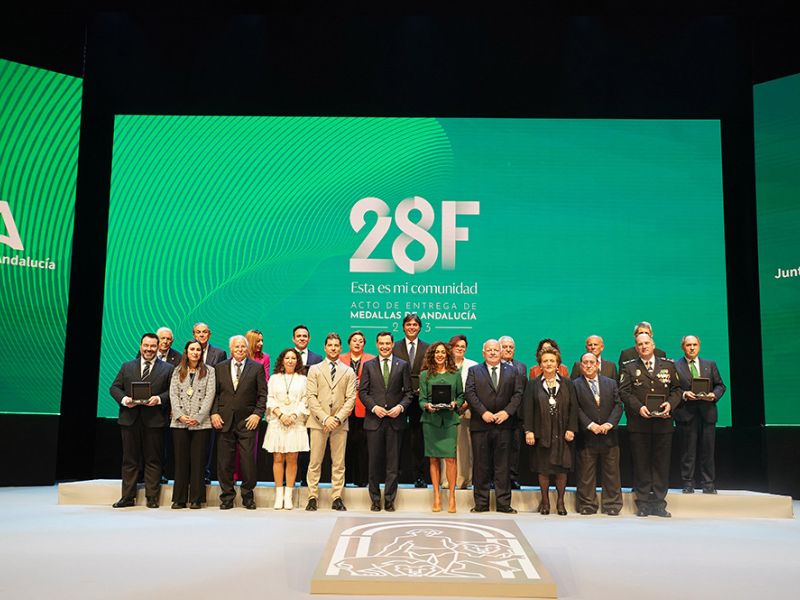 Celebrado en el Teatro de la Maestranza de Sevilla el acto conmemorativo por el Día de Andalucía