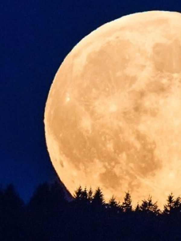 La Superluna del Esturión podrá contemplarse también esta noche