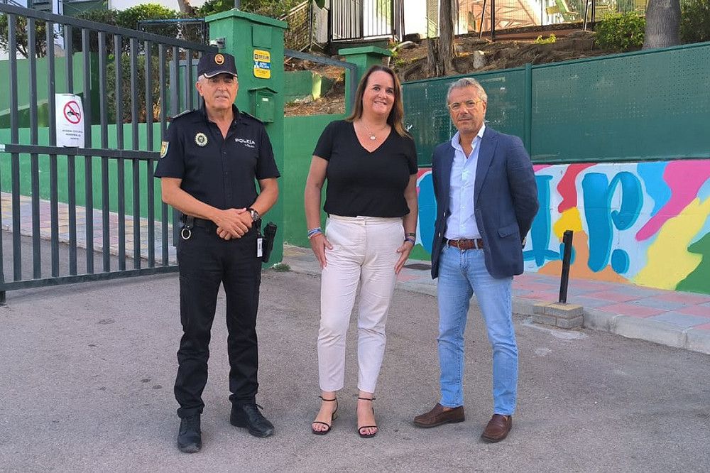 Más de una treintena de policías locales conforman el dispositivo de seguridad para el curso escolar 2023/24