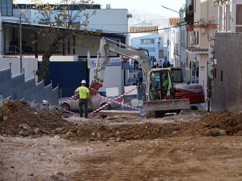 La Diputación destina 280.000 euros a la remodelación integral de la calle Bartolomé Abelenda en Coín