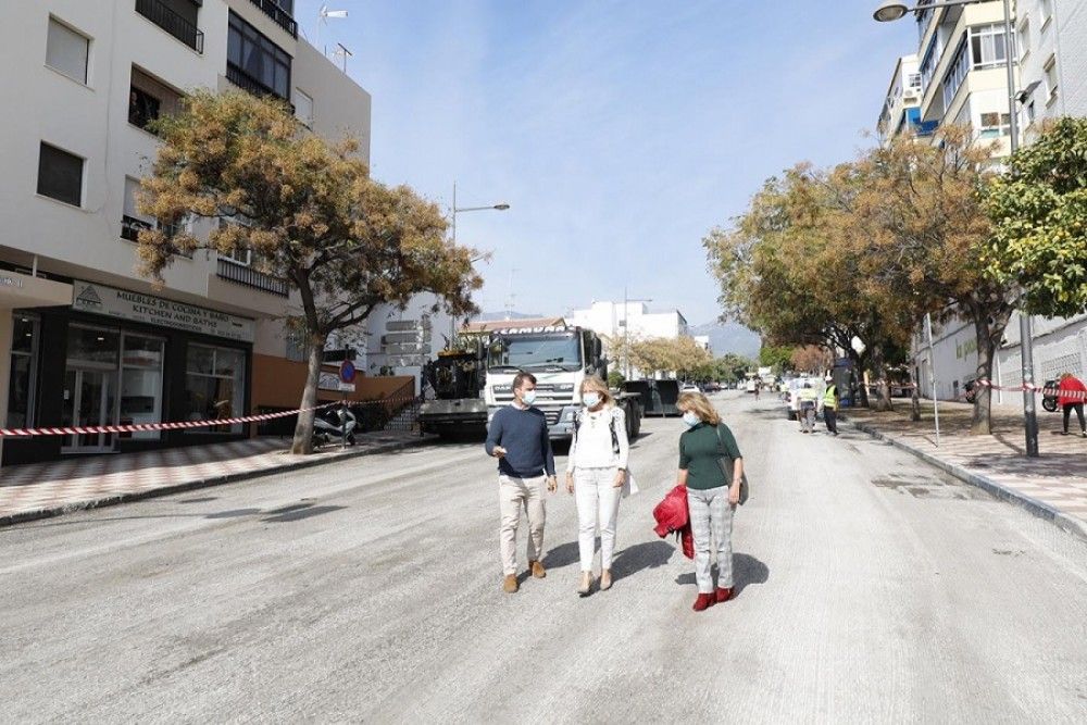 El Ayuntamiento mejorará la pavimentación de la avenida Huerta de los Cristales y calle Serenata con el asfaltado de más de 700 metros