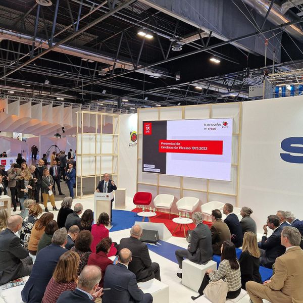 Los ministros de Turismo y de Cultura presentan el Año Picasso en el estand de Turespaña en FITUR