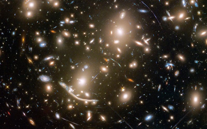 Revelan que el universo a nuestro alrededor no se expande tan rápido como se pensaba