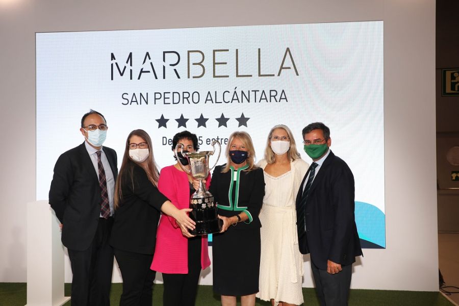 La alcaldesa destaca la solidez de Marbella como destino líder y seguro en el arranque de FITUR