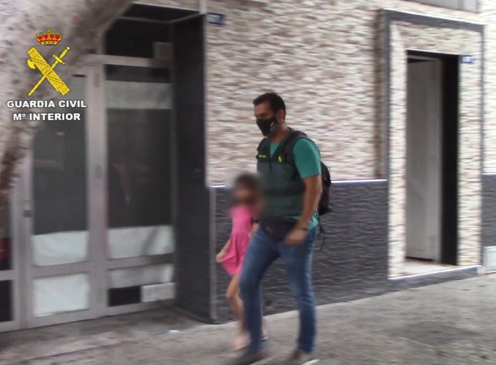 Un hombre detenido en Melilla a instancias de la policía sueca cuando intentaba viajar con su hija a Siria
