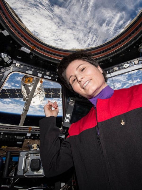 La astronauta de la ESA Samantha Cristoforetti volará a la Estación Espacial Internacional en 2022