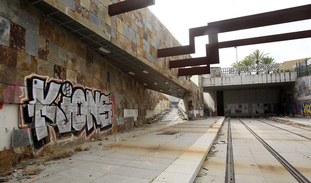 La Junta licita por 4,9 millones la reparación de los daños por vandalismo del tranvía de Alcalá