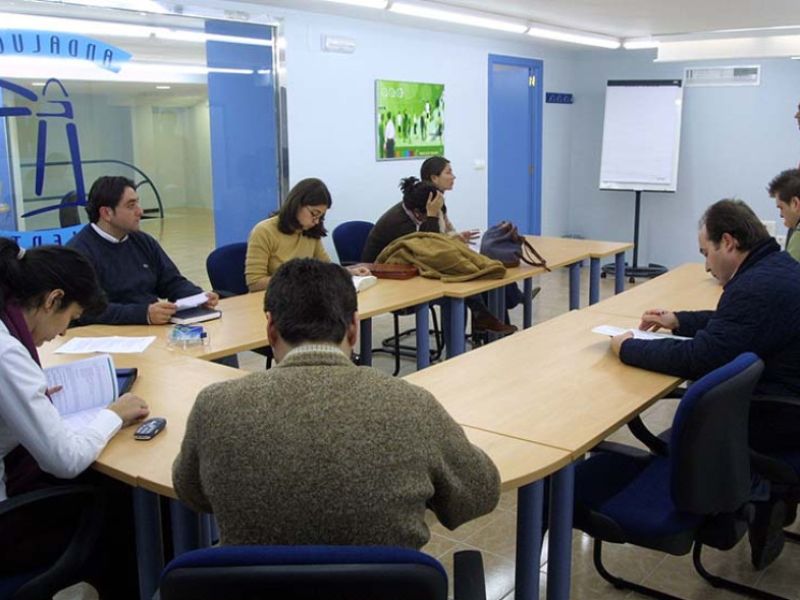Comienzan 266 unidades Andalucía Orienta de Empleo que atenderán a 150.000 personas