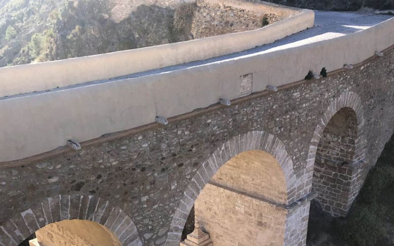 El Consejo de Gobierno protege como BIC el monumento La Puente de Alhama de Almería