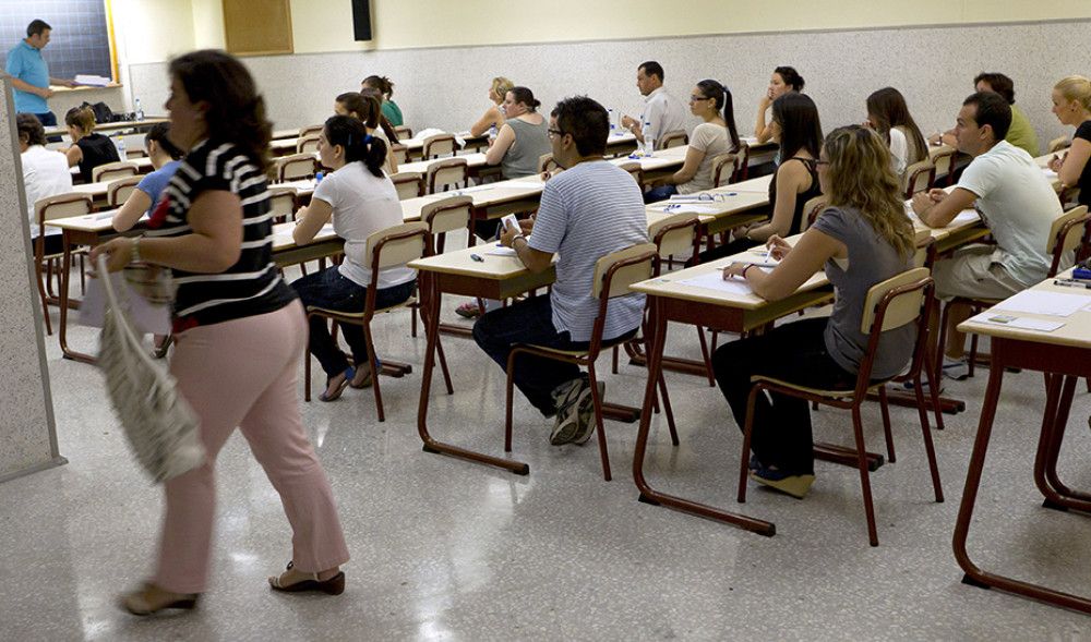 Educación convoca más de 12.600 plazas en oposiciones para docentes durante la legislatura