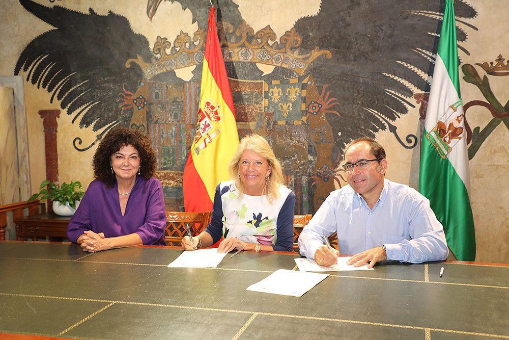 El Ayuntamiento renueva el convenio de colaboración anual con Cáritas, contribuyendo con 33.000 euros a su casa de acogida para embarazadas en situación de desamparado