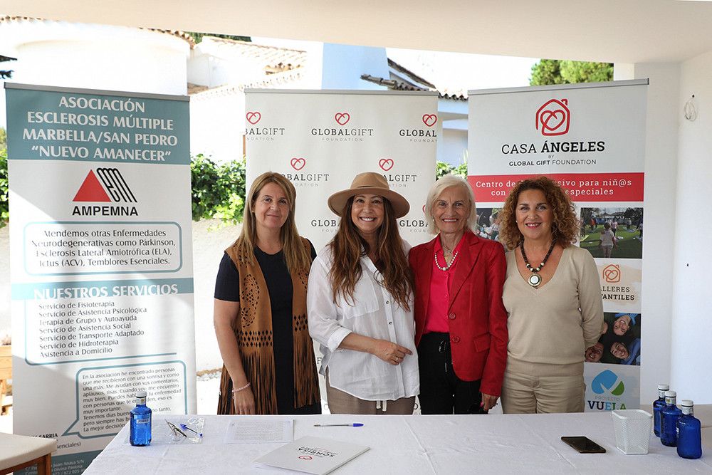 La Fundación Global Gift y Ampemna firman un convenio que permitirá a sus usuarios realizar terapias en el gimnasio de Casa Ángeles