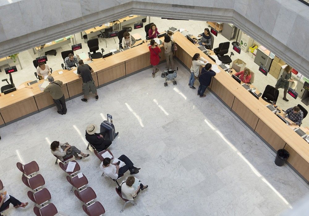 Función Pública y sindicatos acuerdan un concurso unitario en la Administración General del Estado para auxiliares y administrativos