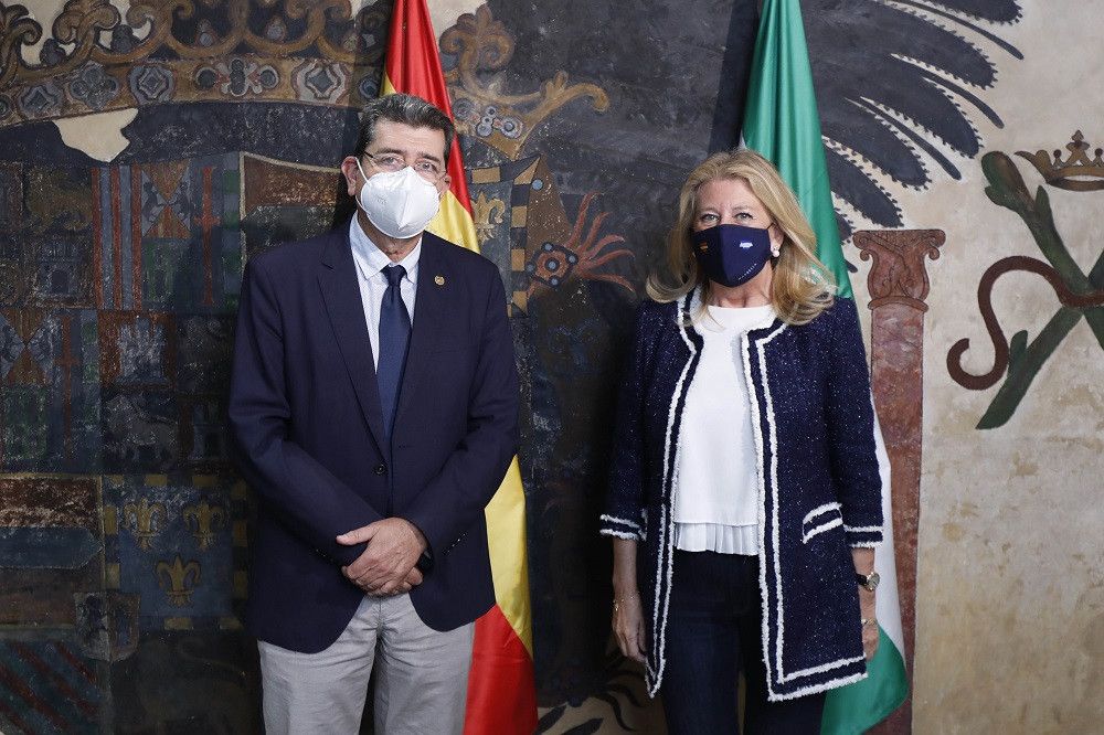 Ayuntamiento y UMA firman un protocolo para elaborar un Plan Estratégico de Turismo