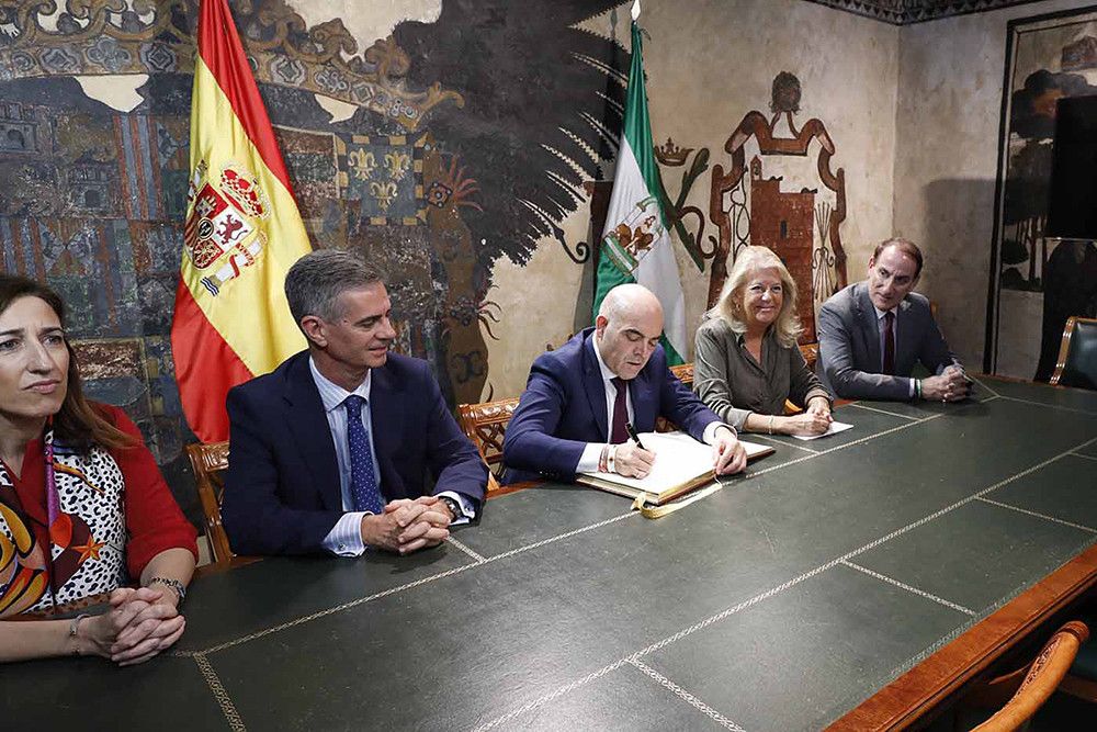 El presidente de ATA destaca que el número de autónomos y la creación de empresas aumenta en Marbella cinco veces más que a nivel nacional