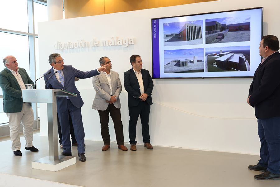 La Diputación invertirá 2,6 millones de euros en el nuevo parque de bomberos de Álora-Pizarra