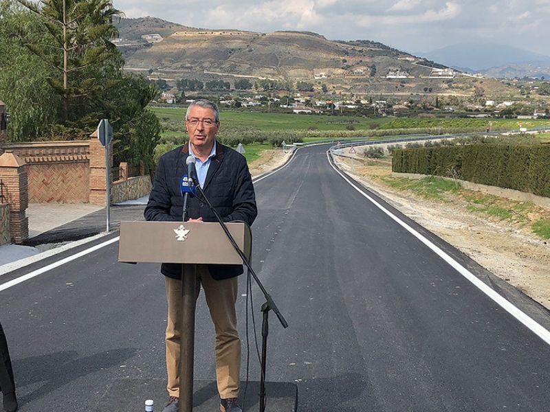 La Diputación invierte dos millones de euros en la mejora de la red viaria de Alhaurín el Grande