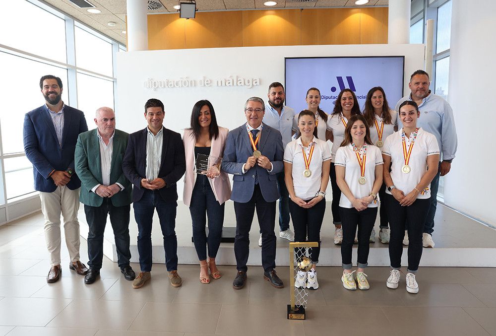 Recepción en la Diputación a las campeonas de la Liga Guerreras Iberdrola