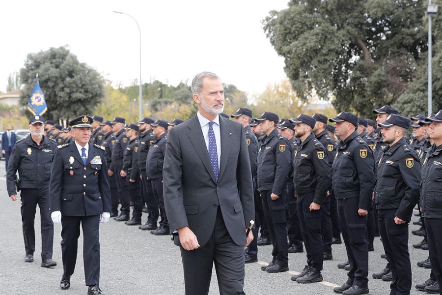 El rey inaugura el primer curso académico del Centro Universitario de la Policía Nacional
