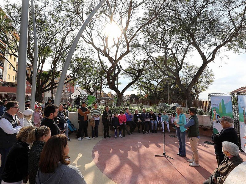 Inaugurado el nuevo parque de La Patera, con más de 1.700 metros cuadrados de superficie, áreas de juegos infantiles, senderos y zonas de descanso