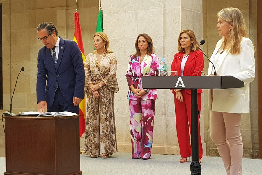 Toman posesión los nuevos delegados territoriales de la Junta de Andalucía en Málaga