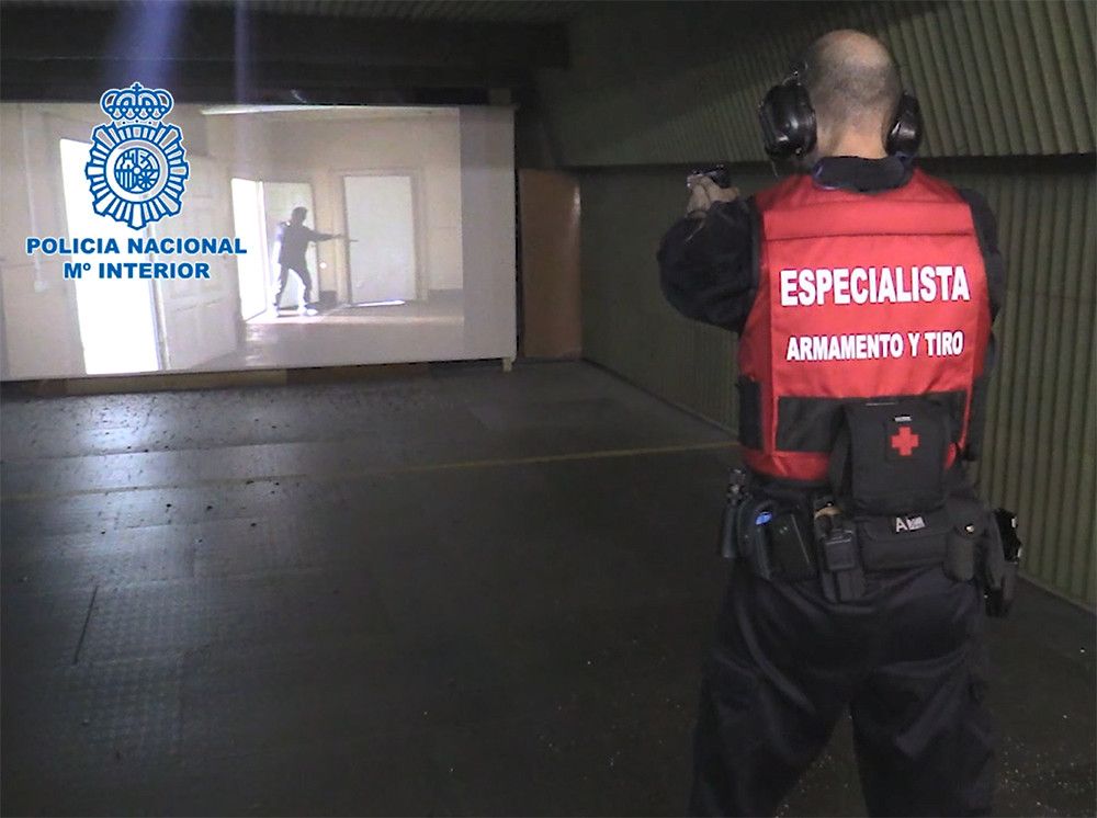 La Policía Nacional incorpora galerías de tiro virtuales para el entrenamiento de sus agentes