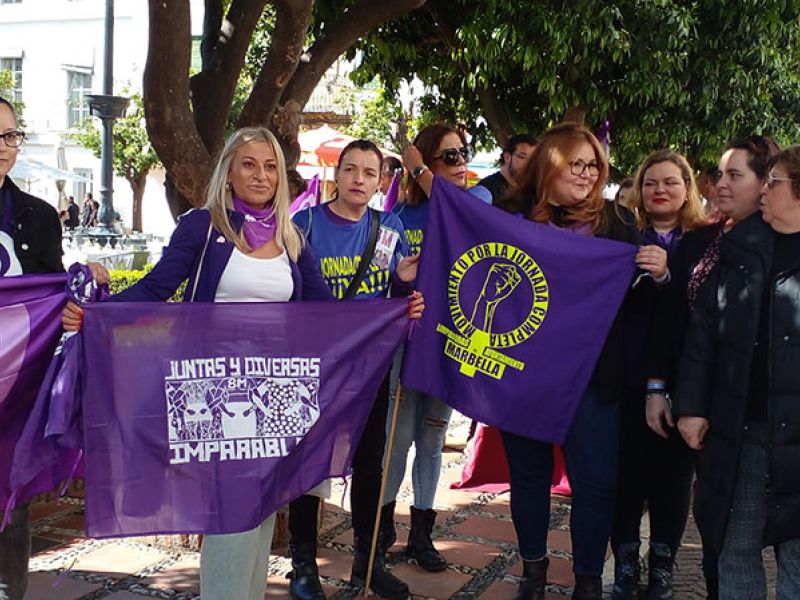 Espacio Feminista Marbella pide la comparecencia de la alcaldesa tras la presunta agresión sexual de dos policías locales a dos mujeres en Marbella