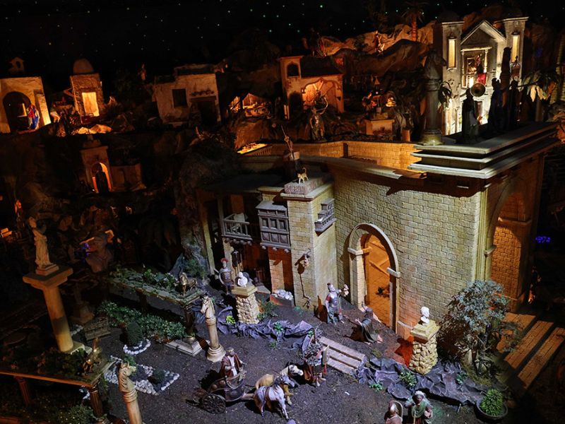 La Diputación inaugura la Navidad con actividades para todos los públicos y el tradicional Belén y alumbrado de su sede