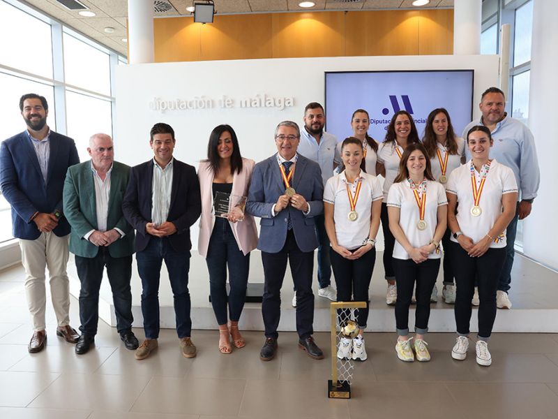 Recepción en la Diputación a las campeonas de la Liga Guerreras Iberdrola