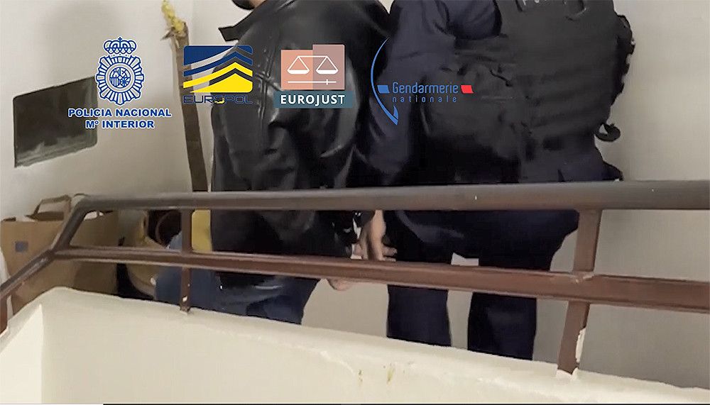Desarticulada una organización criminal itinerante dedicada a la comisión de asaltos a viviendas y estafas tipo "rip deal"