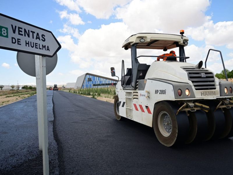 La Junta adjudica la obra de ensanche del acceso al parque tecnológico de Escúzar por 2,5 millones