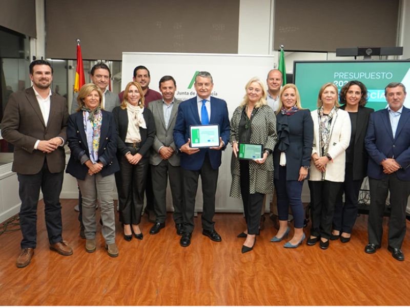 Consejeros de la Junta presentan los Presupuestos para 2024 en las provincias andaluzas