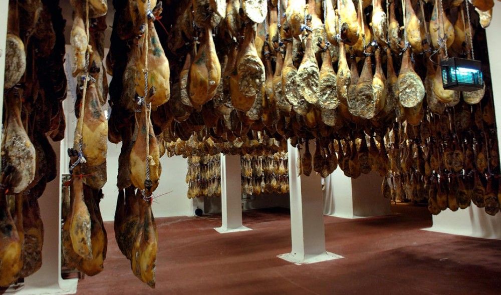 Andalucía pide que la escala Nutri-score valore el carácter saludable del aceite de oliva y del ibérico