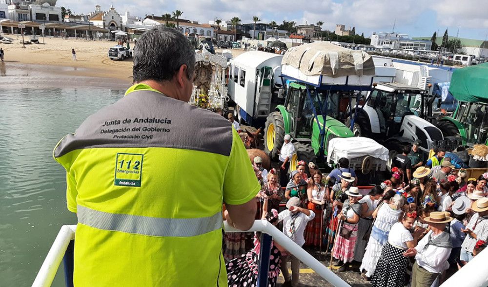 El paso por Bajo de Guía en Sanlúcar y el Vado del Quema se desarrollan sin incidencias relevantes