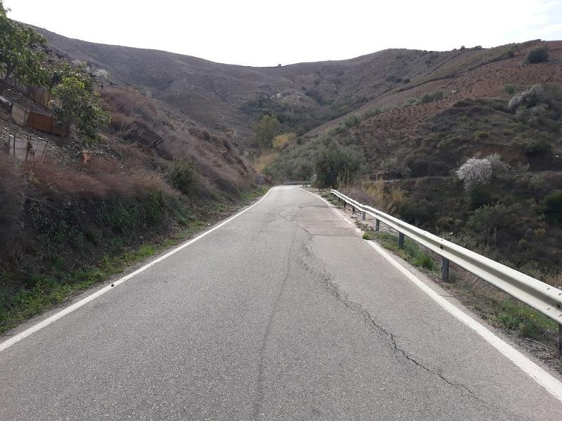 La Diputación licita por 6,3 millones de euros un nuevo plan de asfaltado en 18 carreteras provinciales