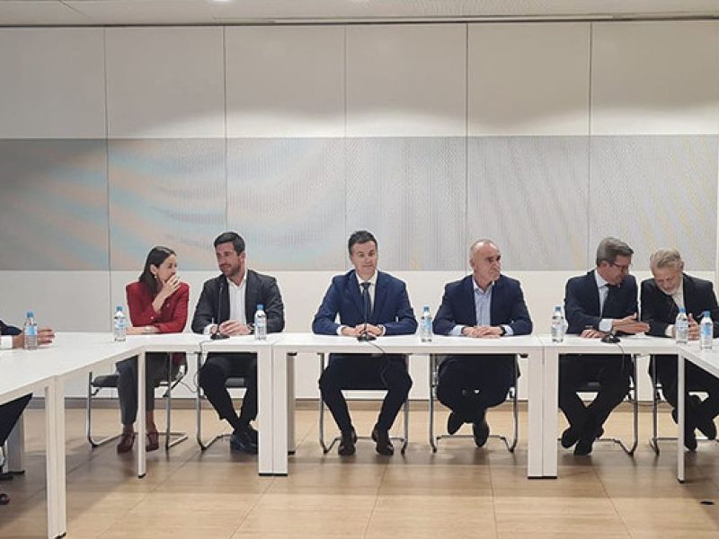 Cox Energy se queda con Abengoa