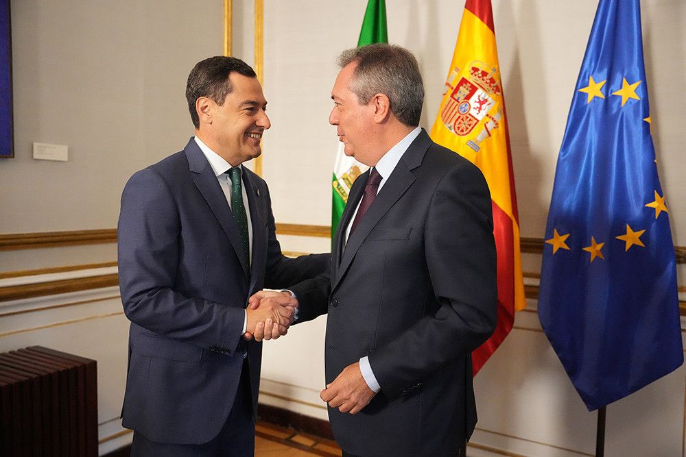 El presidente andaluz propone a los grupos parlamentarios un pacto por la defensa de los intereses de la autonomía