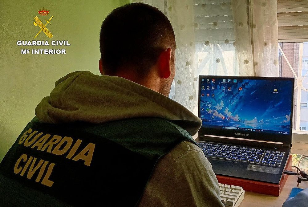 Desmantelada una organización criminal que habría estafado por internet más de 3 millones de euros a clientes de banca electrónica